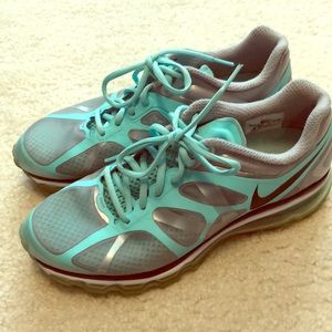 Nike air max MSRP $160